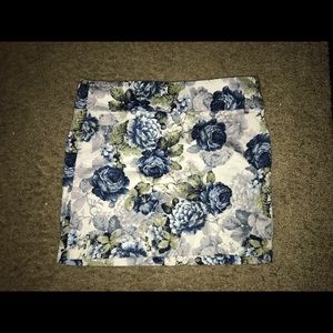 Flowered Pencil Skirt